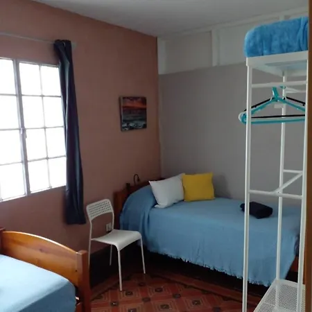 The House B&b-pensión 2*